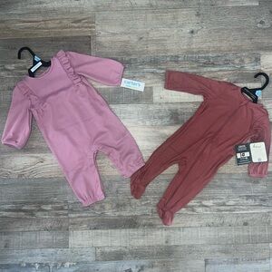 🚨3-6 month Modern Moments Sleep 'N Play & A Carter's Child of Mine Baby Jumpsuit